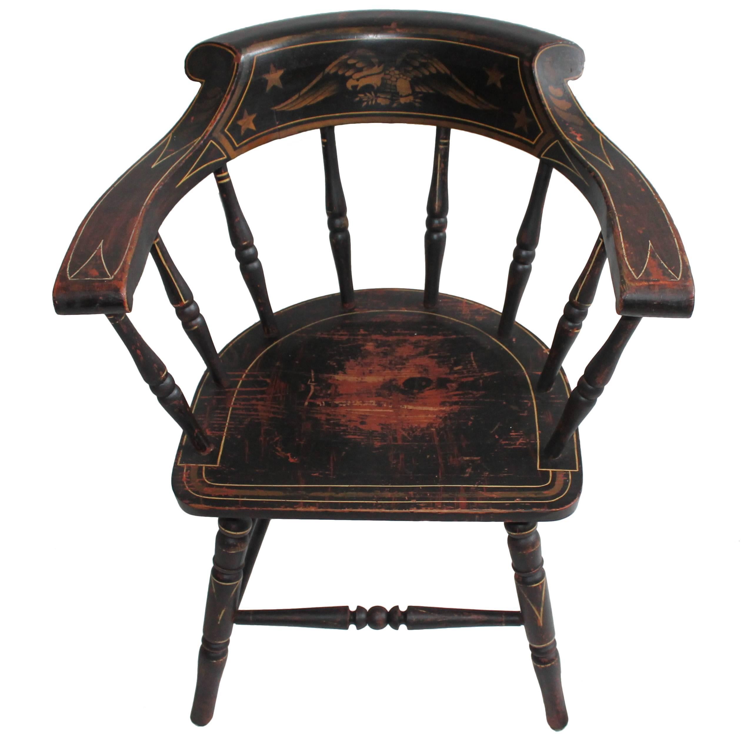 Sedia da capitano decorata con vernice originale del XIX secolo con aquila e stelle in vendita