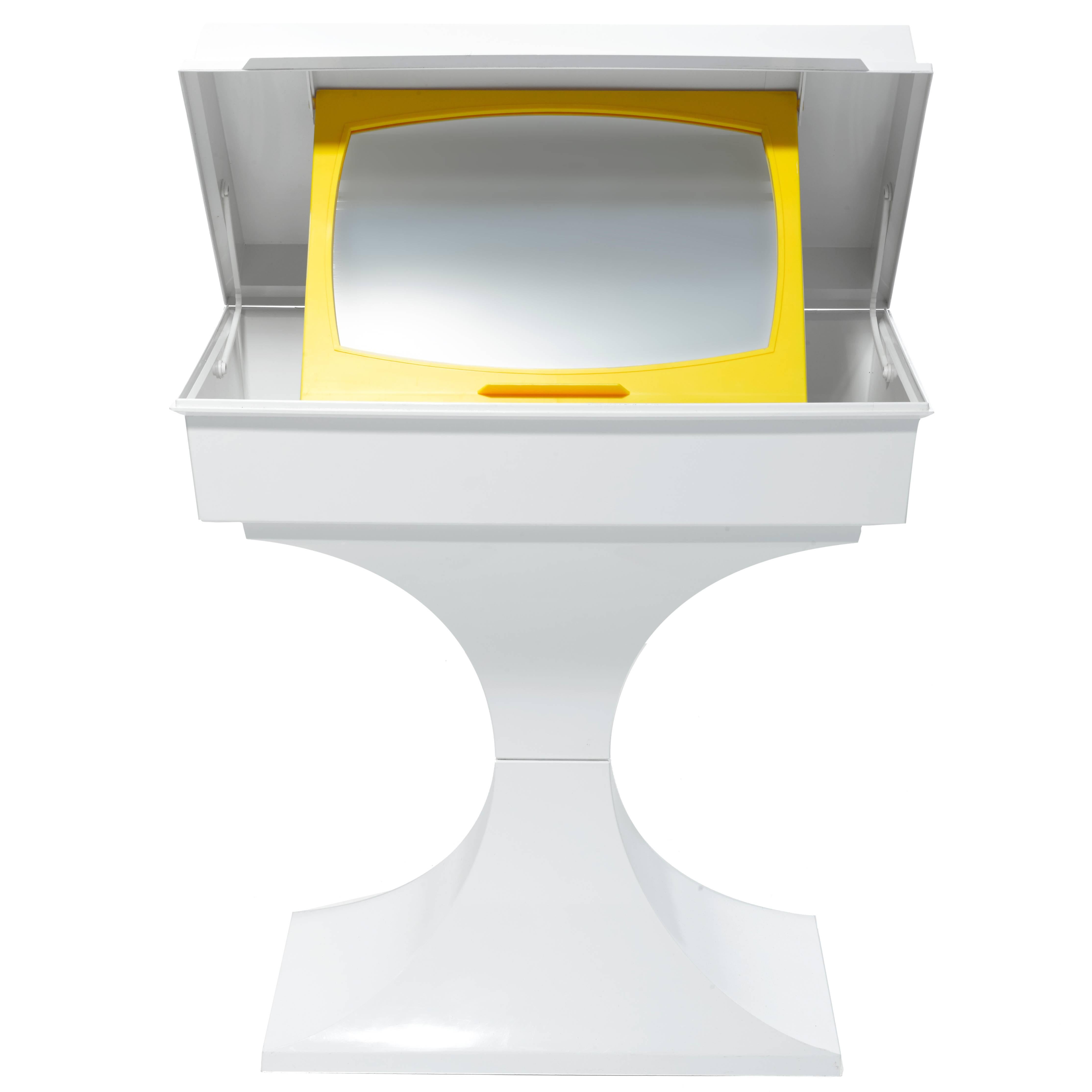 "POP" Child Vanity or Desk in White and Yellow Plastic with Mirror, 1970s For Sale
