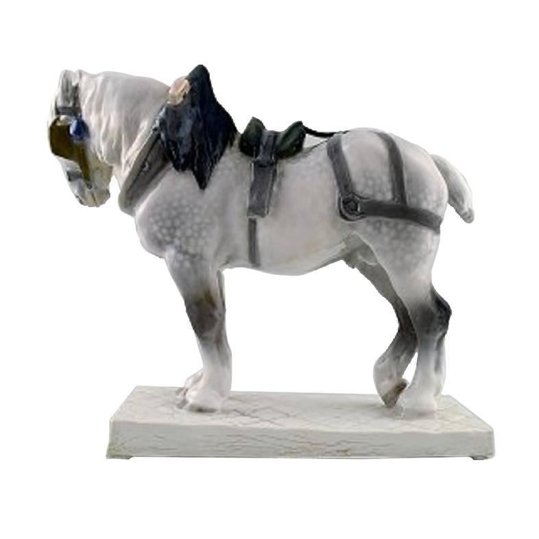 Cheval percheron / cheval de trait français avec harnais:: figurine Royal Copenhagen