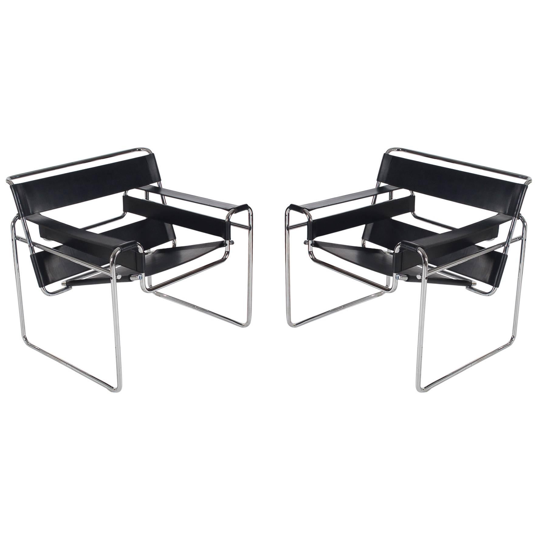 Pair of Mid-Century Leather Wassily Lounge Chairs by Marcel Breuer for Knoll