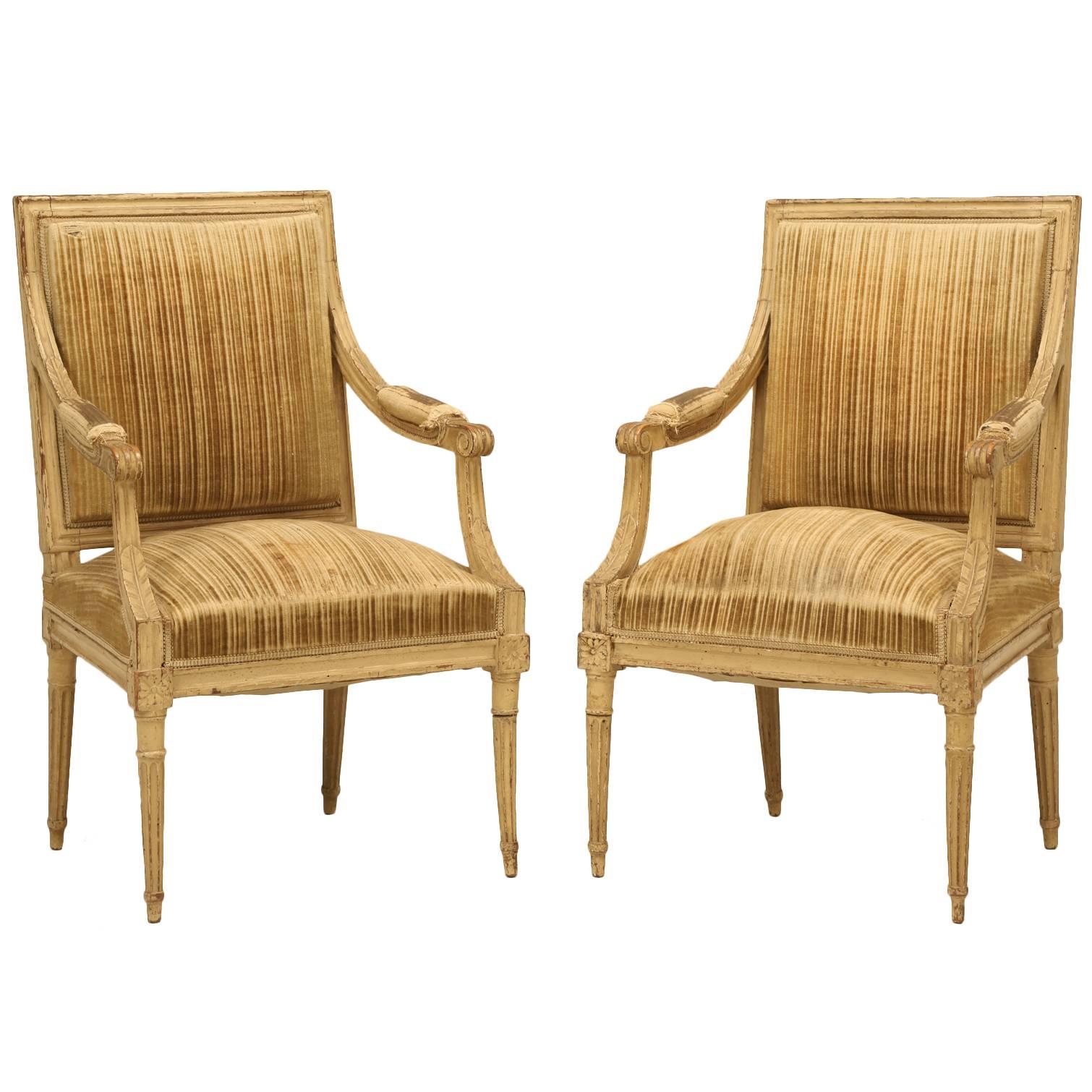 Antique Louis XVI Pair of Armchairs in Original Crumbly Paint with Great Patina For Sale