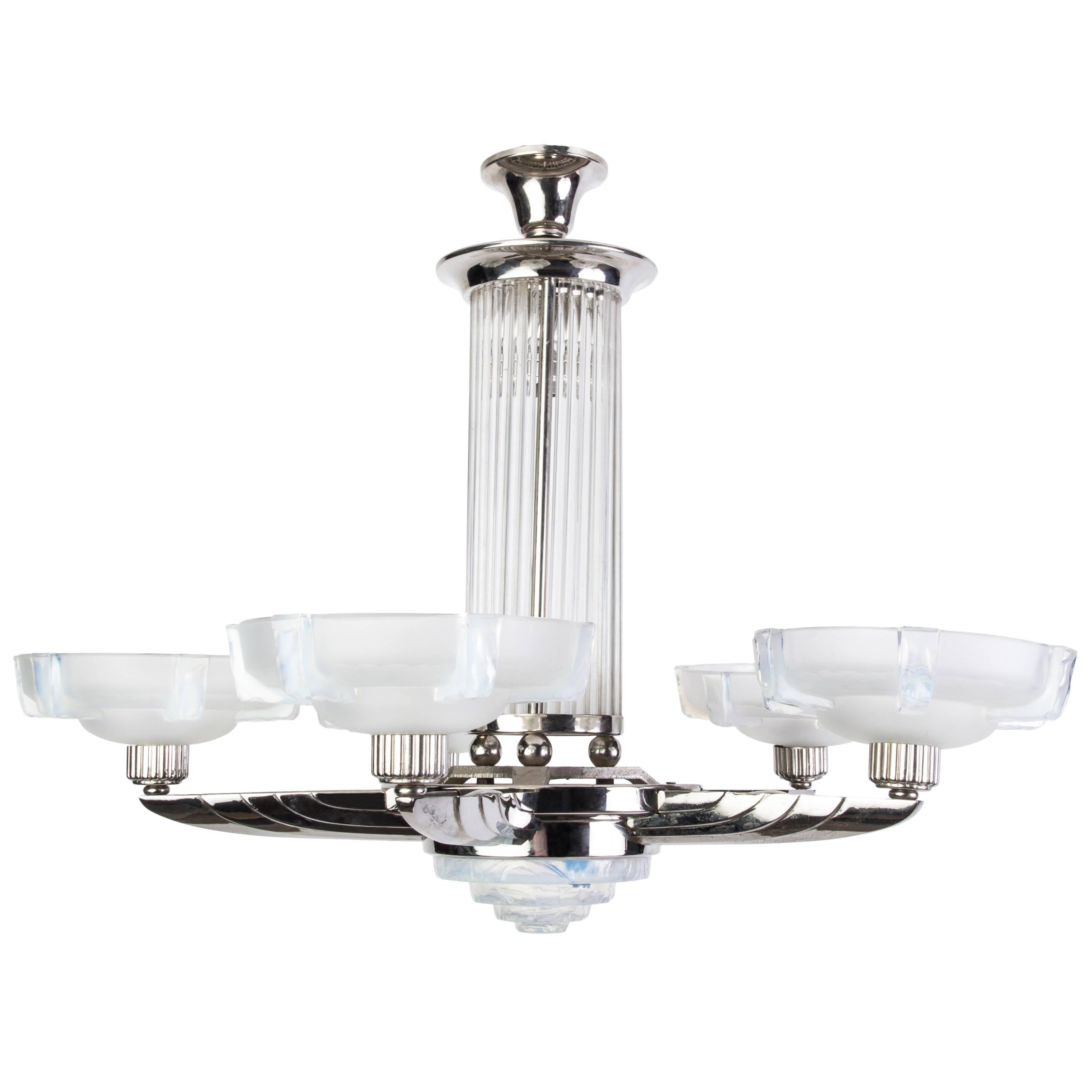 Stunning 1920s French Art Deco Chandelier by Petitot For Sale