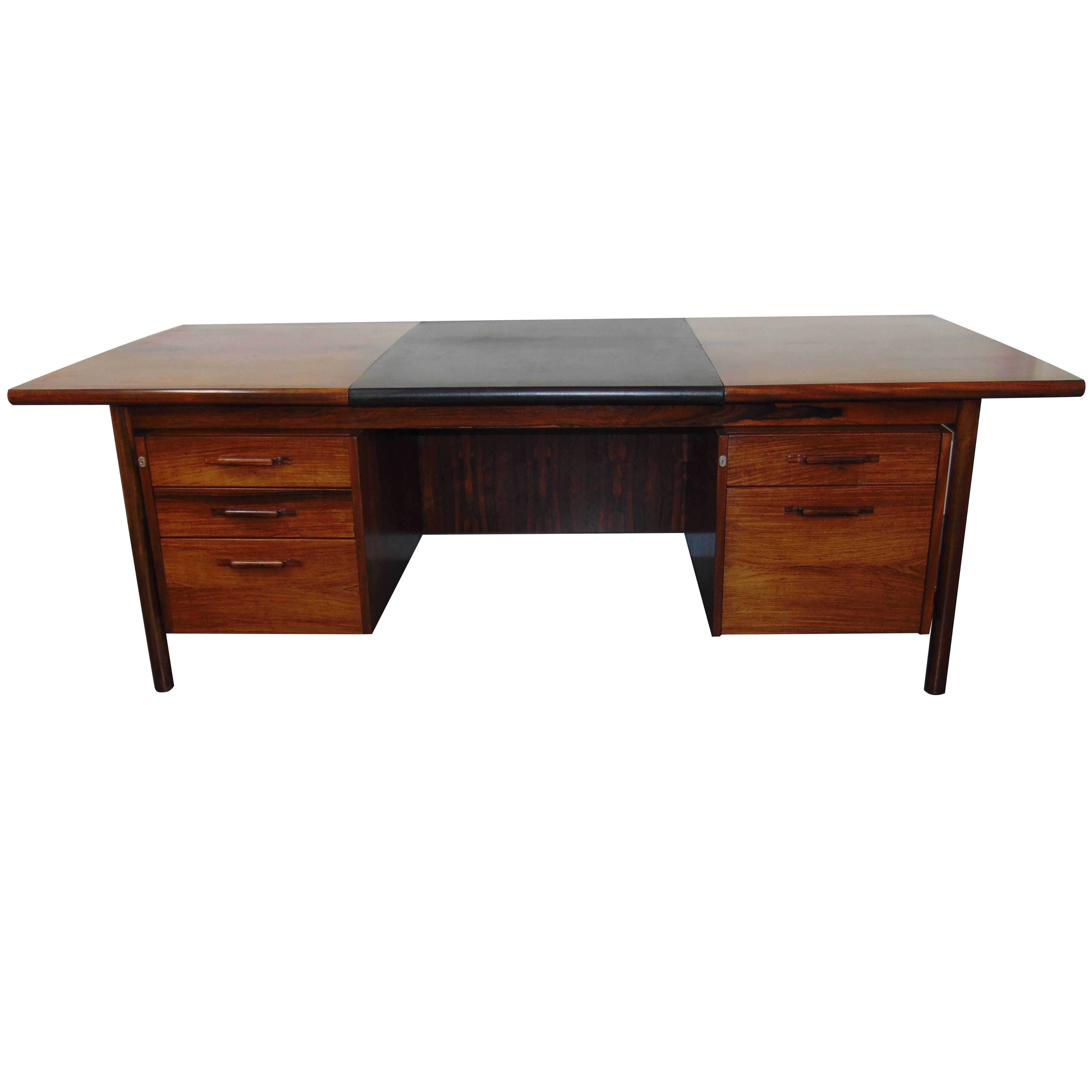 Midcentury Danish Rosewood Executive Desk, Kofod Larsen for Brande Mobelfabrik For Sale
