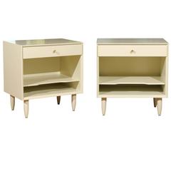 Beautiful Restored Pair of Modern End Tables by John Stuart in Cream Lacquer 3