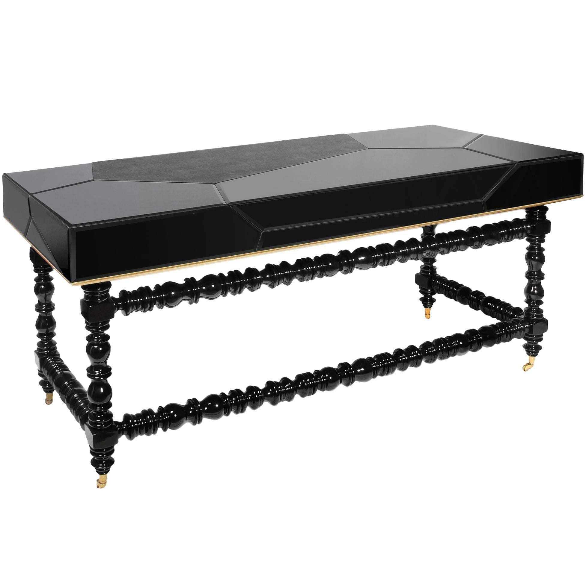 Queen Desk with Black Lacquered Mirror and Leather Top Gold Leaf Details For Sale