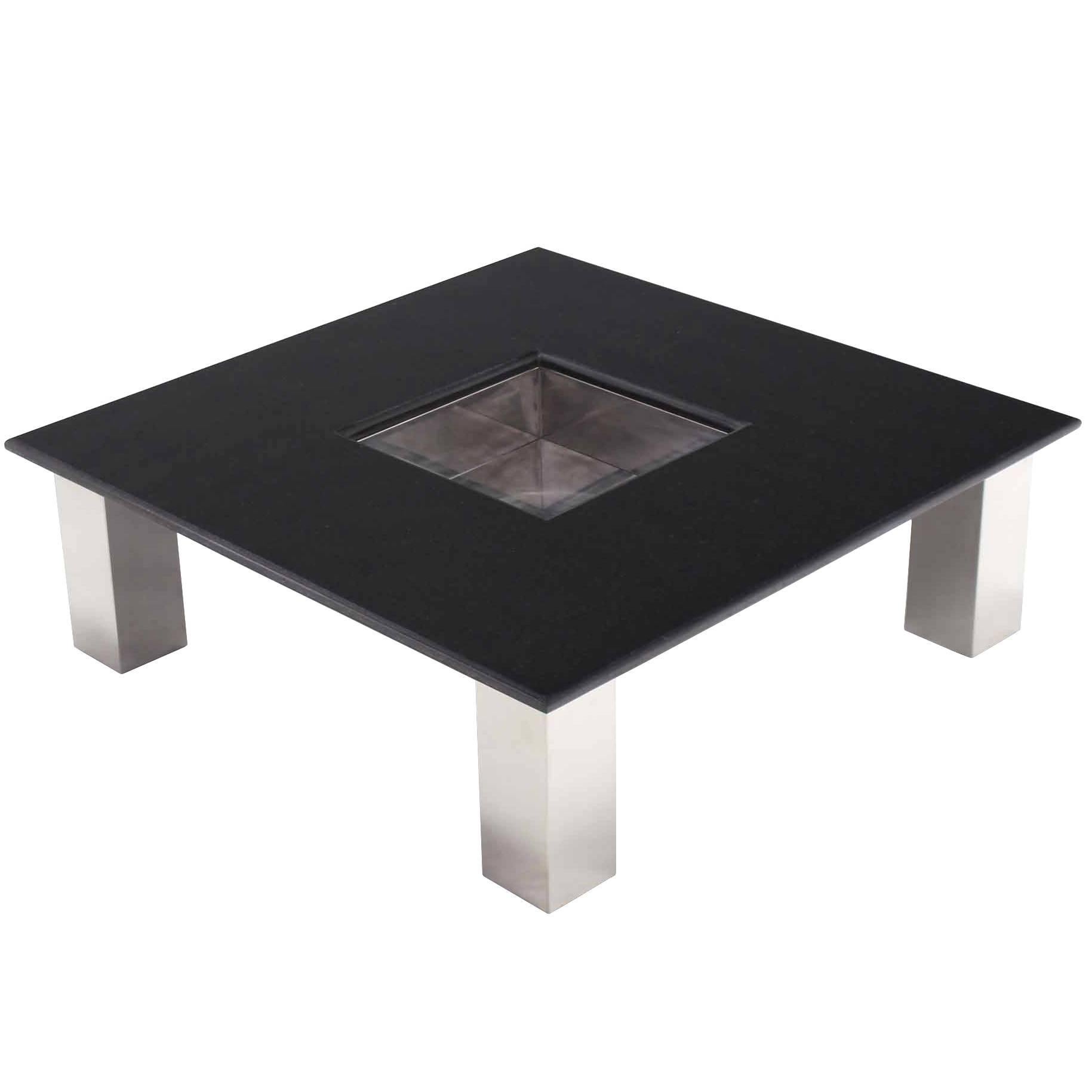 Grande table basse carrée en granit noir avec plateau central en forme de jardinière chromée en vente