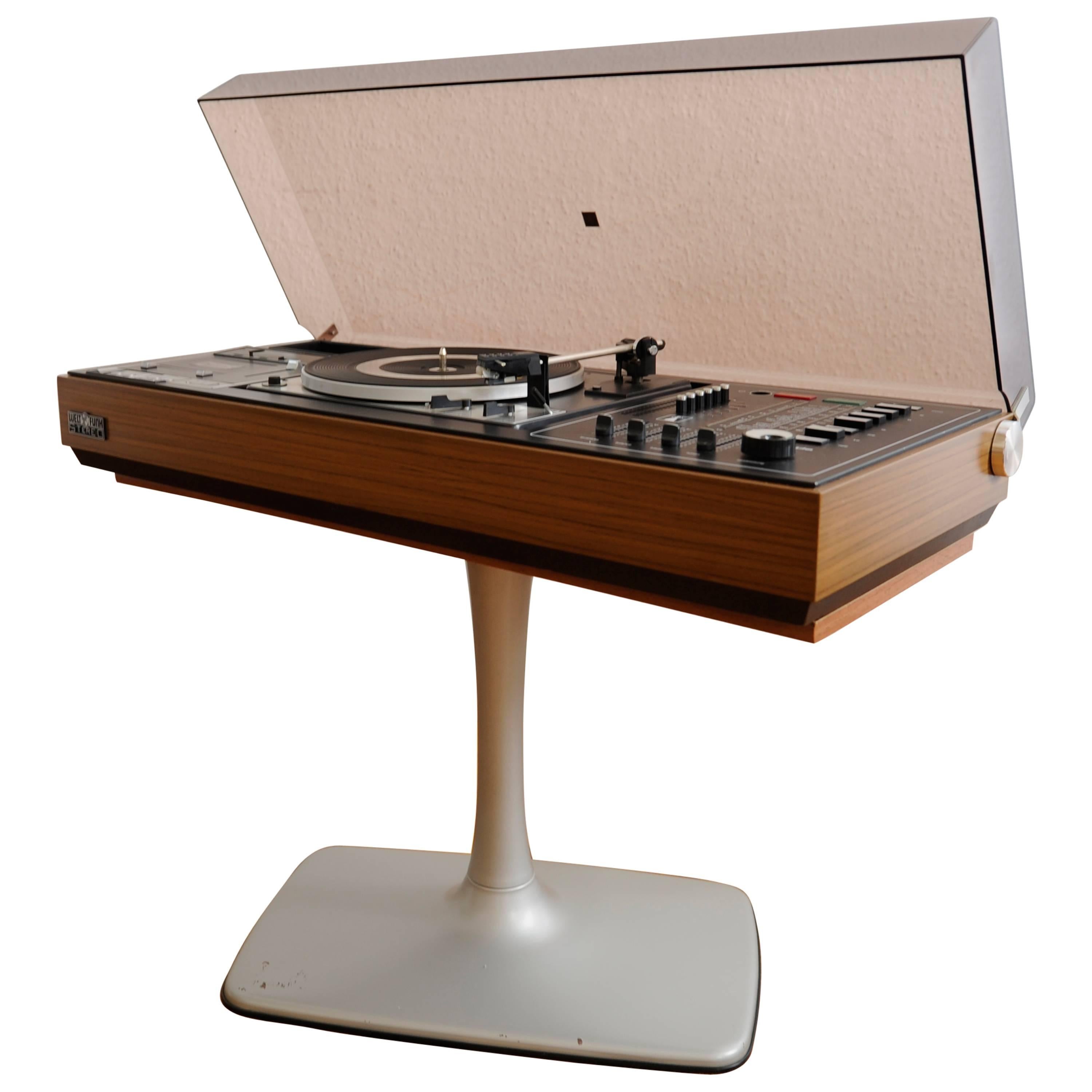 1960s-1970s Teak Weltfunk Rosita Dual 1222 Design Record Player Radio Turntable