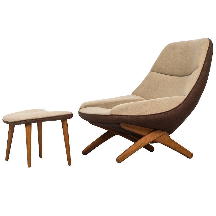 Illum Wikkelsø Easy Chair Model ML-91 by Michael Laursen in Denmark