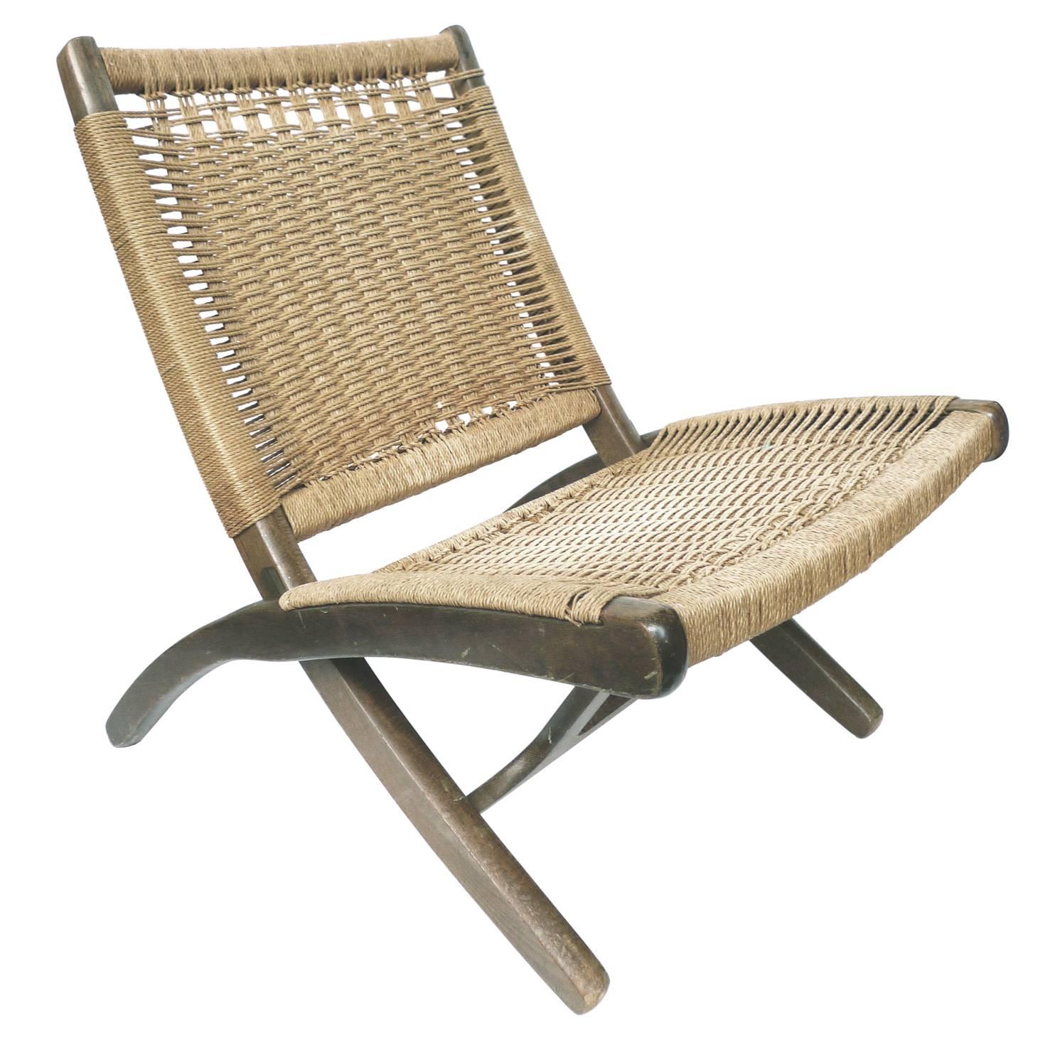 Mid-Century Folding Rope Chair in the Style of Hans Wegner