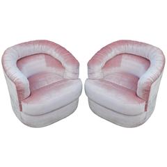 Luxe Pair of Vintage Modern Swivel Lounge Chairs in Pale / Light Pink Velvet 1