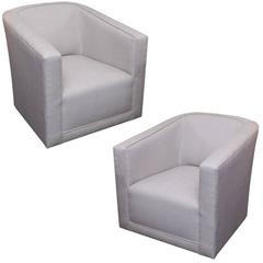 Pair of Modern Swivel Chairs in Light Gray Linen