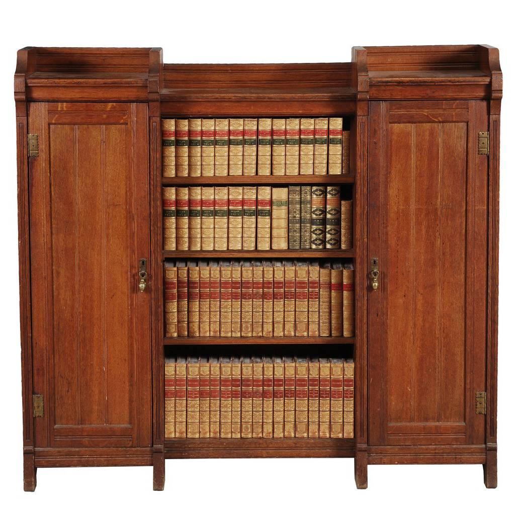 Arts and Crafts Oak Bookcase Attributed to Lambs of Manchester For Sale