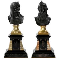 Rare et belle paire de bustes d'Isis et de Ramsès en bronze:: de style néo-égyptien