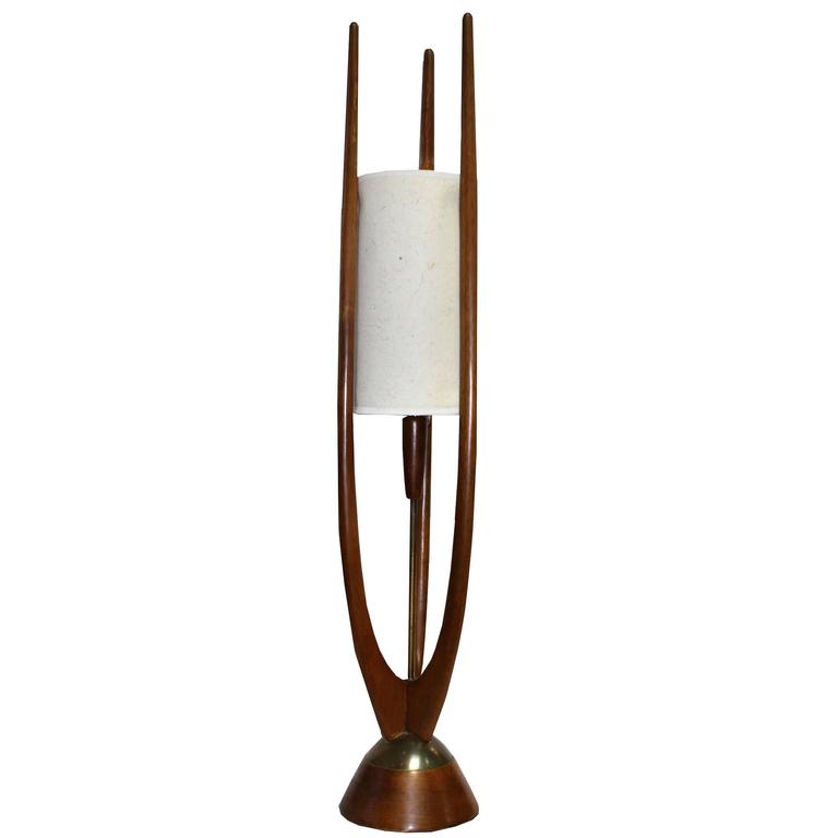 Adrian Pearsall Inspired Walnut Lamp For At 1stdibs Adrian Pearsall Inspired Walnut Lamp For