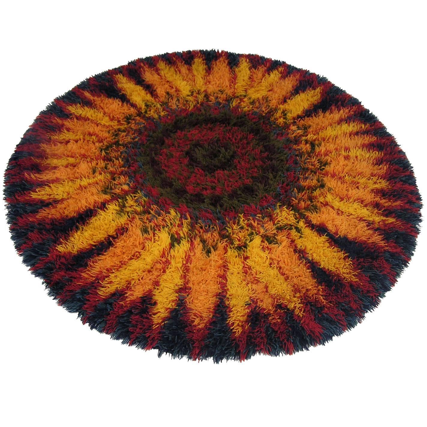 1970s Round Scandinavian Modern Sunburst Rya Rug, Denmark For Sale at