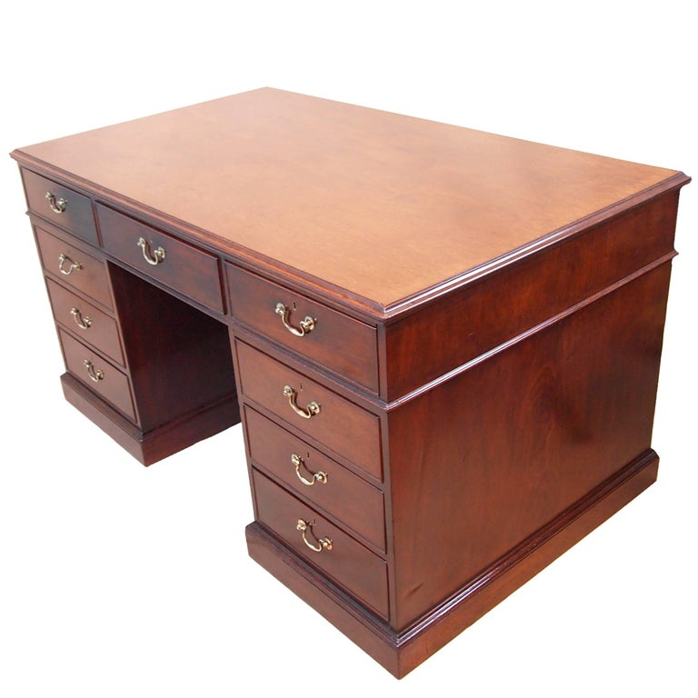 Antique Rare 18th Century Chippendale Mahogany Partners Desk For Antique Rare 18th Century Chippendale Mahogany Partners Desk For