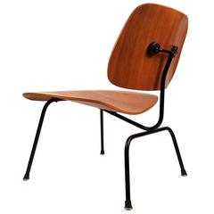 Charles Eames LCM Chair for Herman Miller, 1950s walnut and black