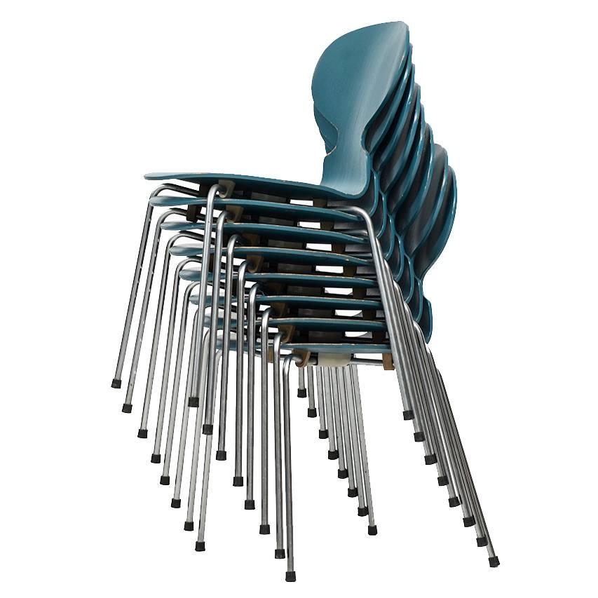 Arne Jacobsen Dining Chairs Model Ant by Fritz Hansen in Denmark