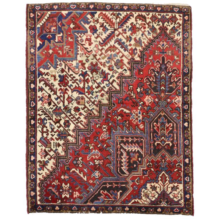 Vintage Persian Heriz Rug with Traditional Modern Style, Wagireh Rug
