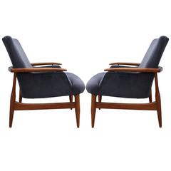Sculptural Pair of Italian Lounge Chairs in Grey Velvet