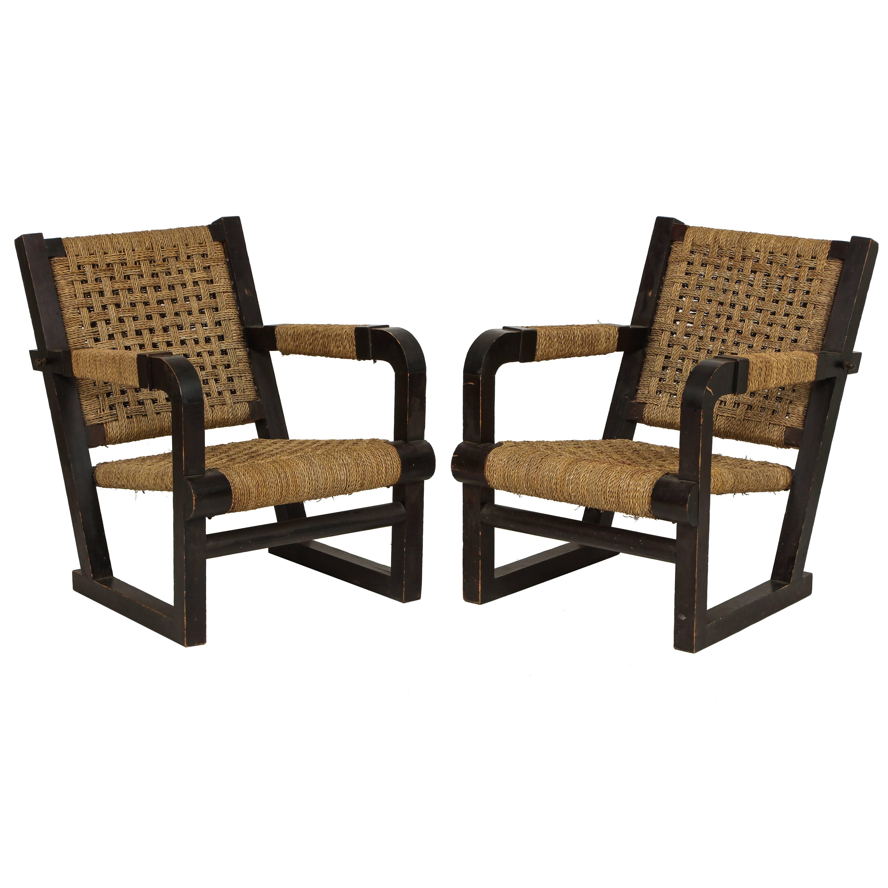Francis Jourdain attributed woven chairs, French Deco, 1930s

Beautiful woven French chairs, from the Deco period. The woven seating is in overall very good condition with lovely patina to the dark wood.
The chairs are deep and heavy.

Height: