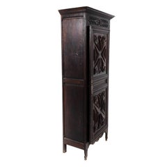 19th Century French Carved Oak Single-Door Bonnetiere from Bourgogne.
