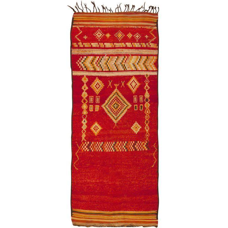 Vintage Moroccan Rug For Sale at 1stdibs