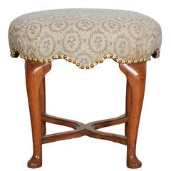 Italian Baroque Oval Walnut Stool 10