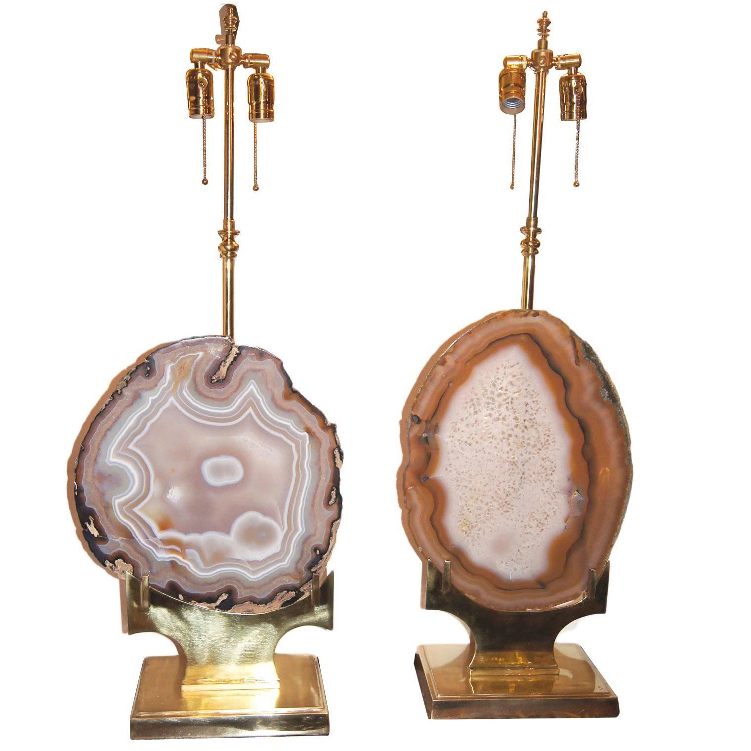 Matching pair of 1950s French table lamps with agathe inserts.

Measurements:
Height of body 26