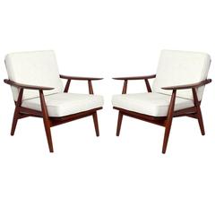 Pair of Danish Modern Lounge Chairs by Hans Wegner 9