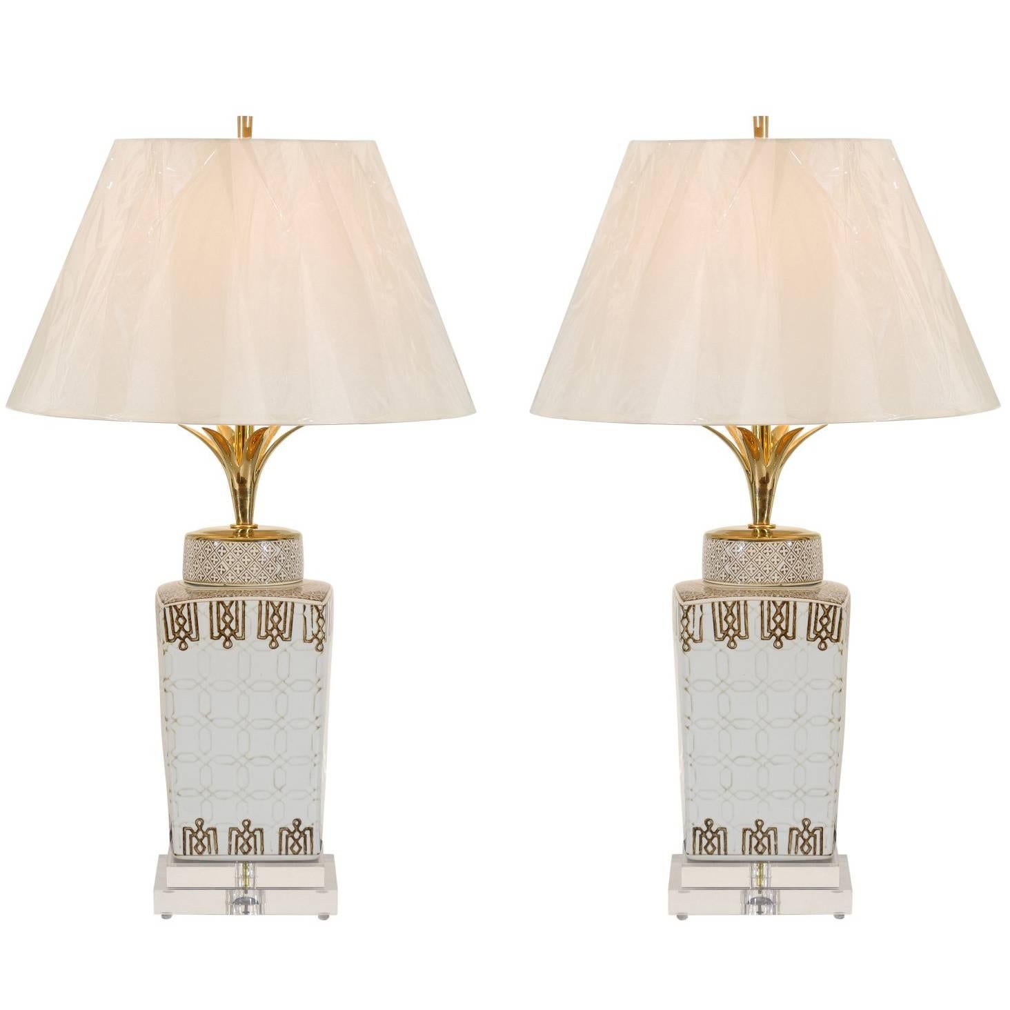 Stylish Pair of Modern Chippendale Style Ceramic Lamps