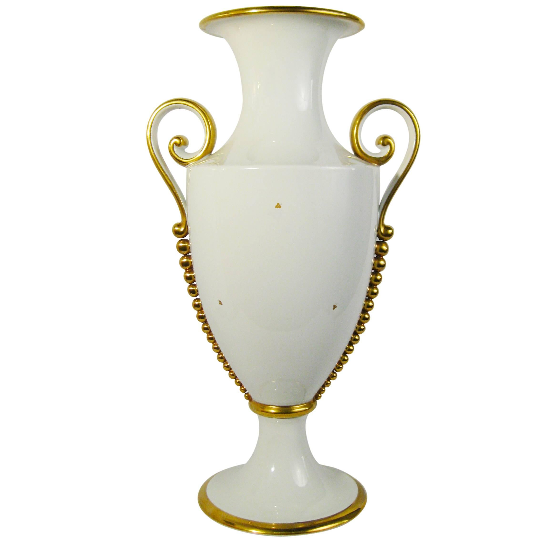 White Hollywood Regency Porcelain Vase. Signed Rosenthal, Germany, circa 1945 For Sale
