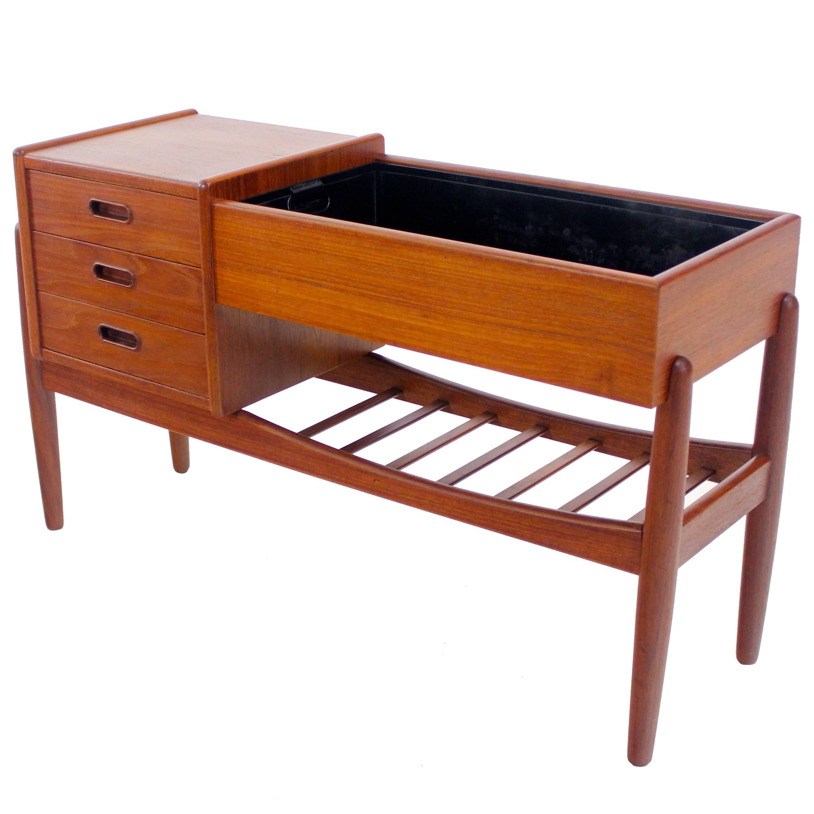 Danish Modern Teak Entry-Way Stand Designed by Arne Wahl Iversen For Sale