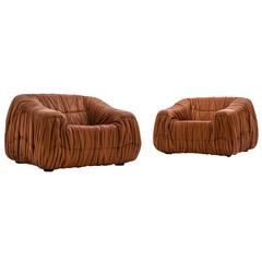 Distinctive 'Piumino' Lounge Chairs by De Pas D'urbino & Lomazzi for Dell'Oca