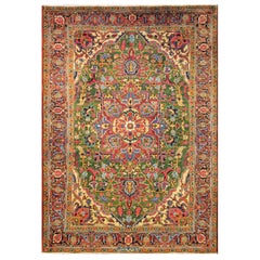 Stunning Persian Heriz Carpet, Singed.