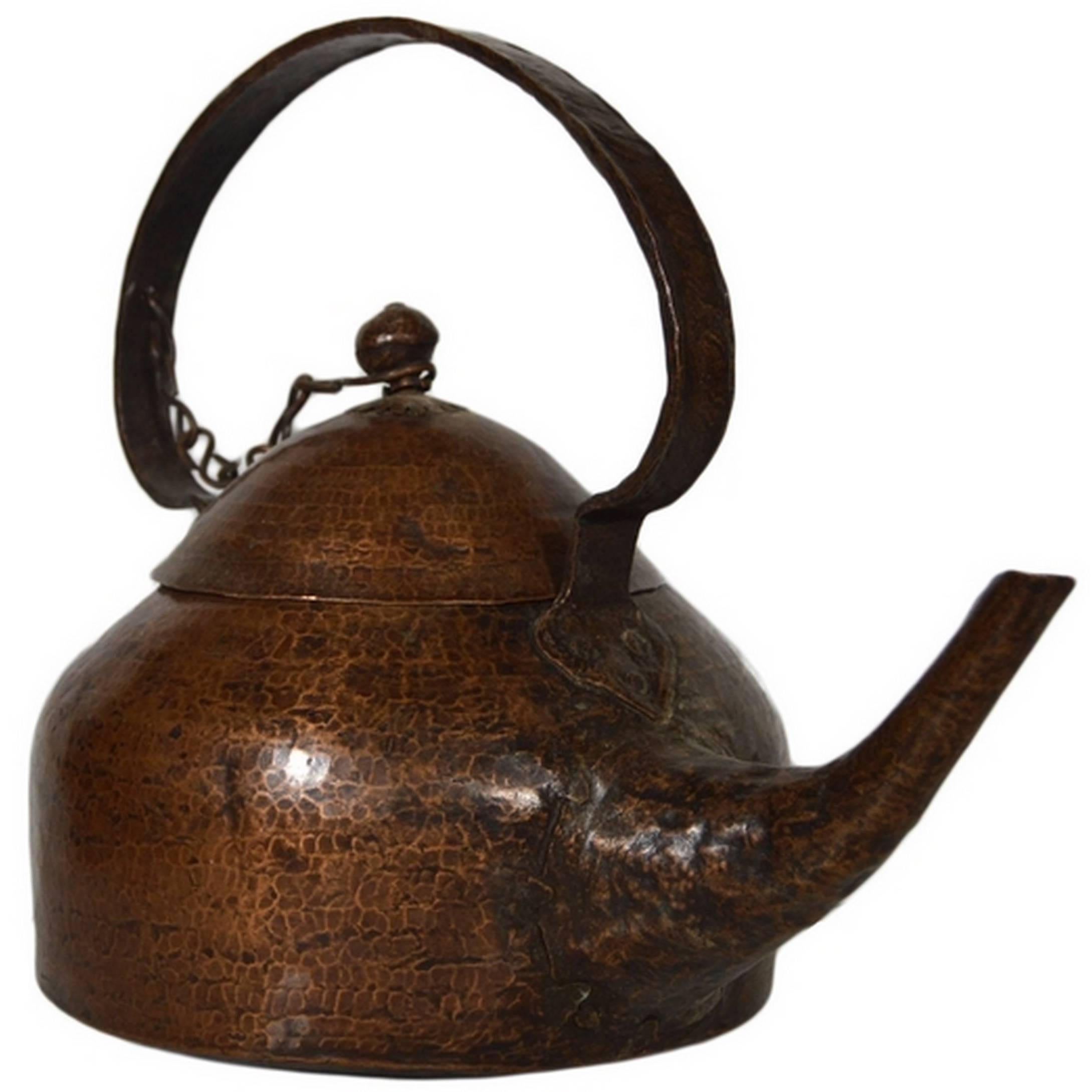 Vintage Hand-Hammered Copper Teapot with Patina from 20th Century, India For Sale