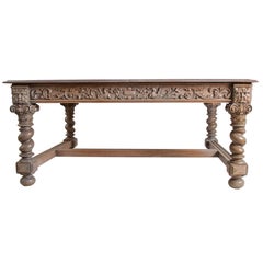 19th Century Renaissance Revival Carved Solid Oak Dining Table