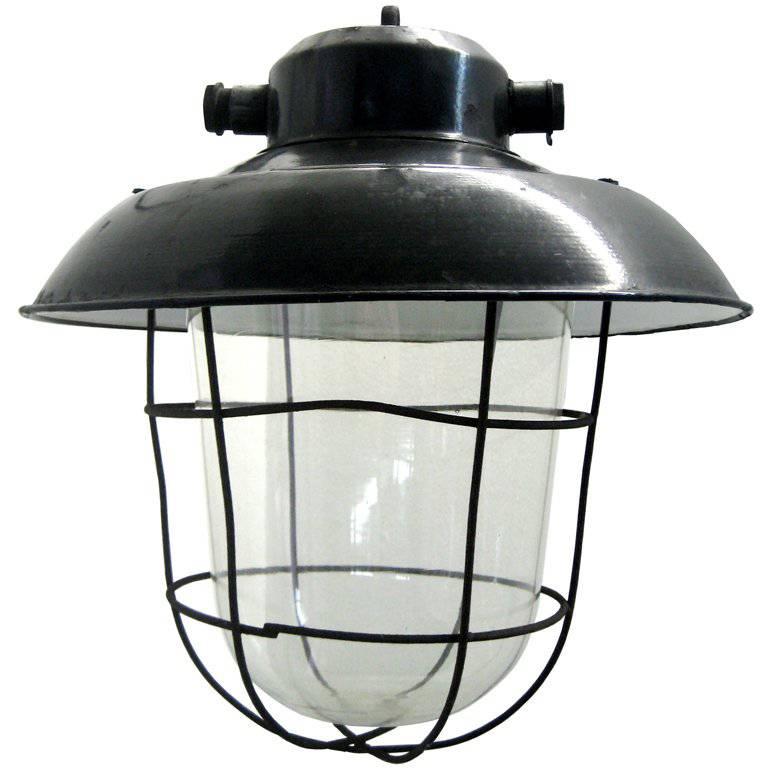 Brezno, Black Enamel Industrial Lamps (2x)