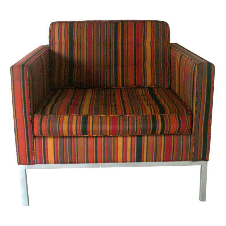Florence Knoll Style Lounge Chair For Sale
