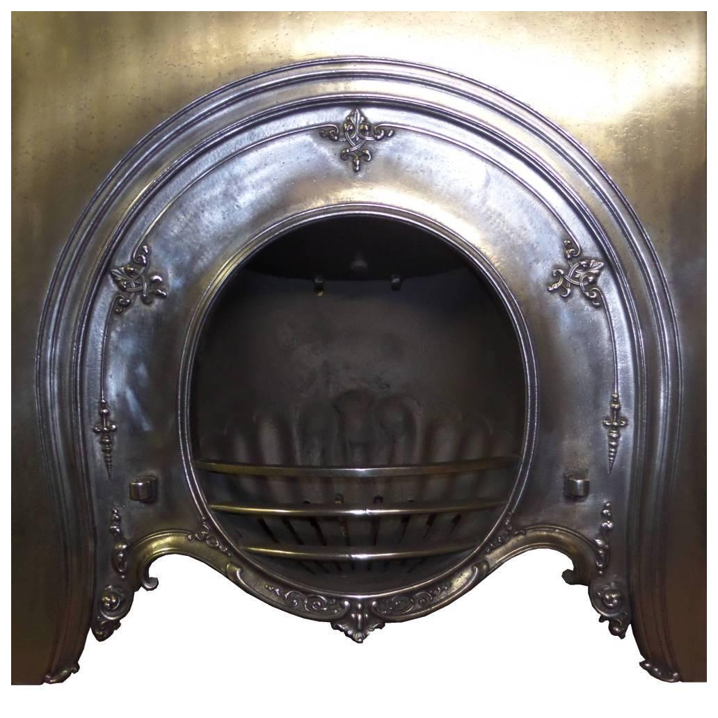 Early 20th Century Arts and Crafts 'Semi Polish' Cast Iron Fireplace Insert For Sale