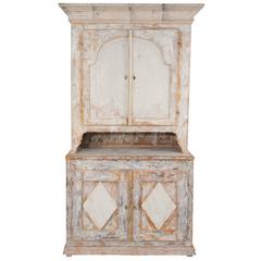 Gustation Cabinet 1