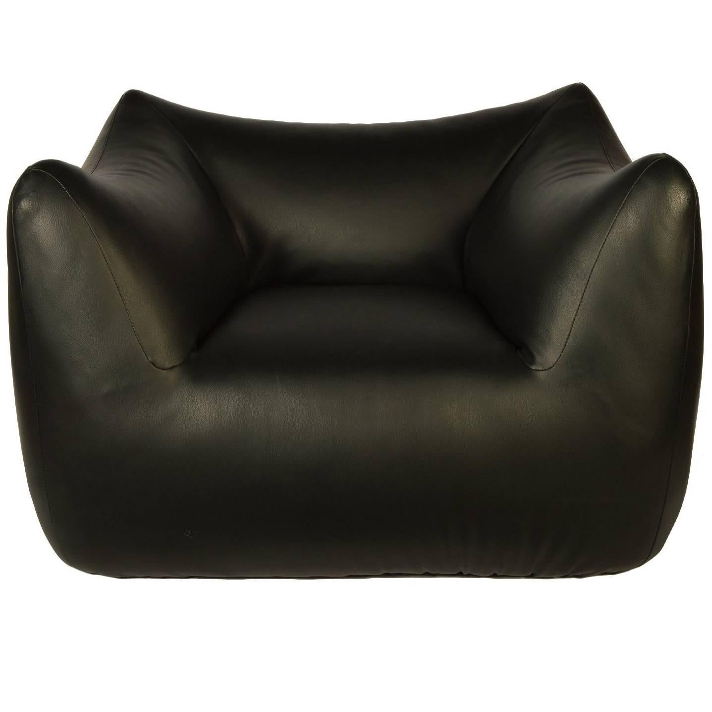 Le Bambole Lounge Chair by Mario Bellini For Sale