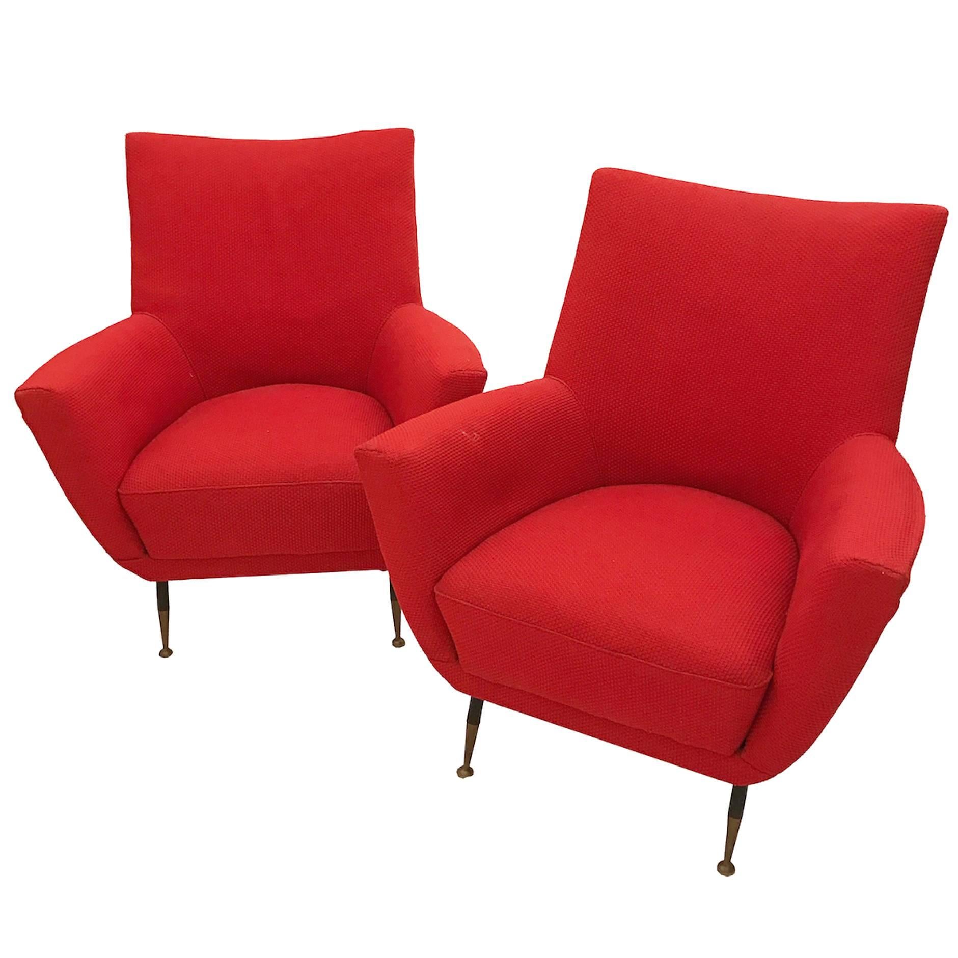 Pair of Mid-Century Club Chairs in the Style of Gustavo Pulitzer Finali For Sale
