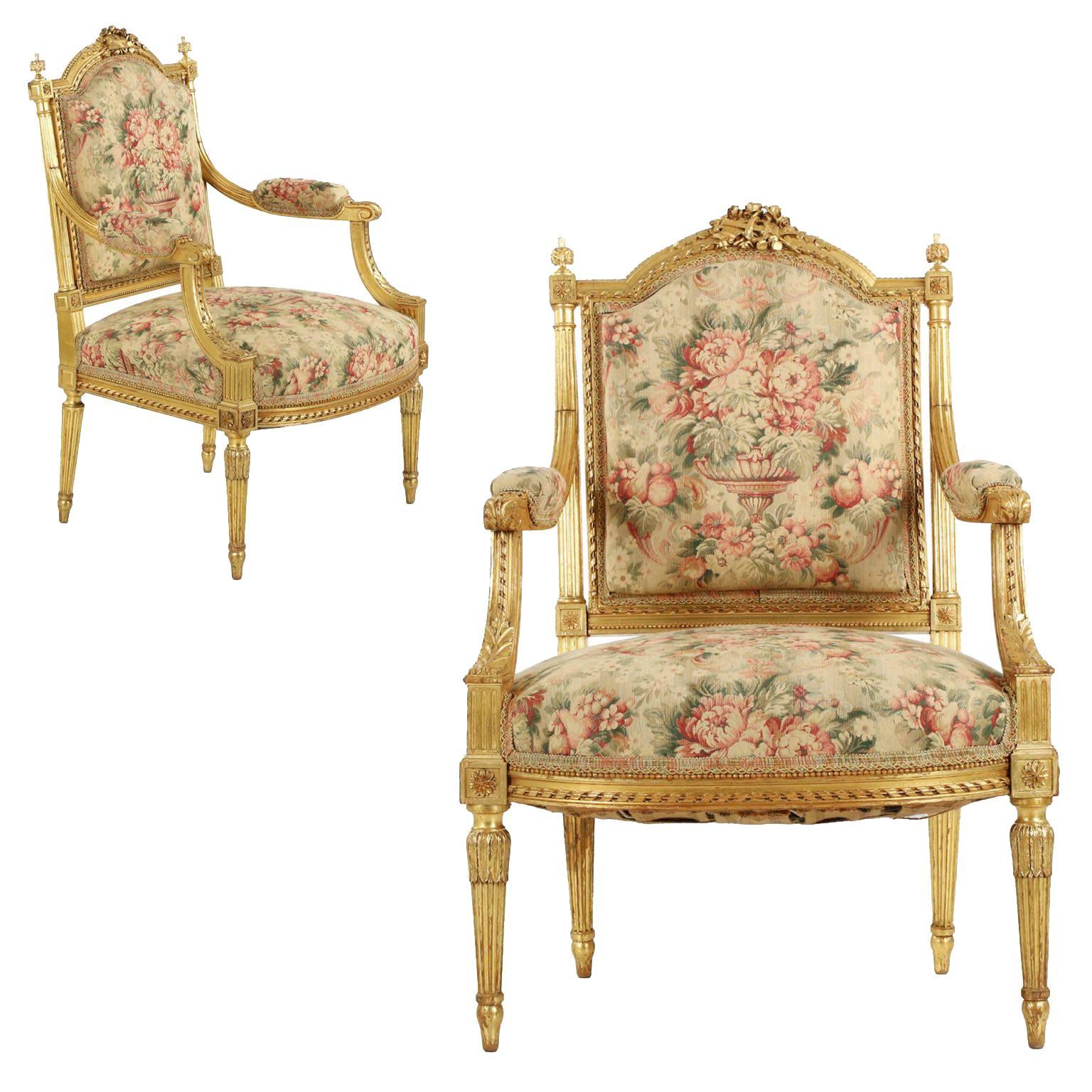 Finely Carved Pair of Louis XVI Style Giltwood Fauteuils, circa 1900