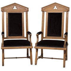 Große Vintage-Sessel im maurischen Stil