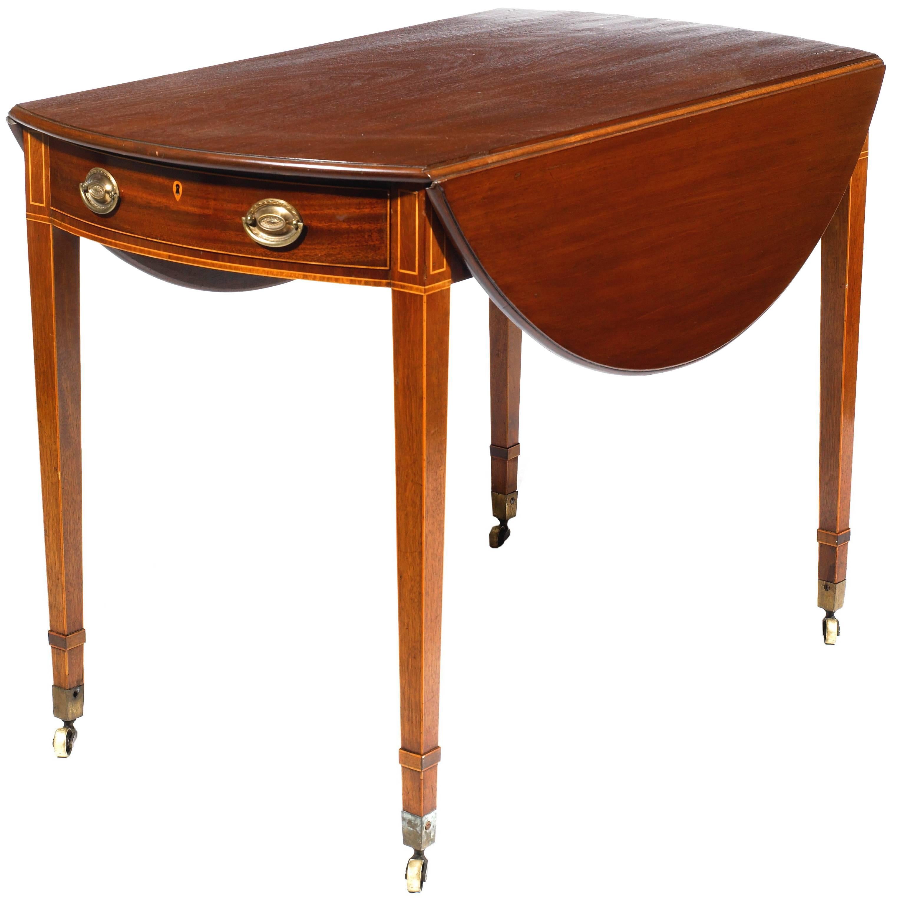 19th Century George III Mahogany Pembroke Drop Table For Sale