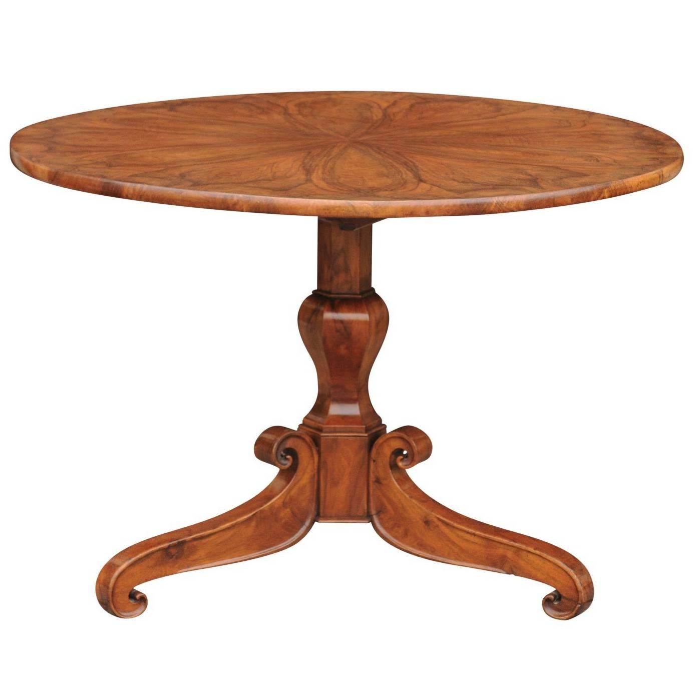 Austrian Biedermeier Burl Walnut Round Pedestal Table from the Mid-19th Century