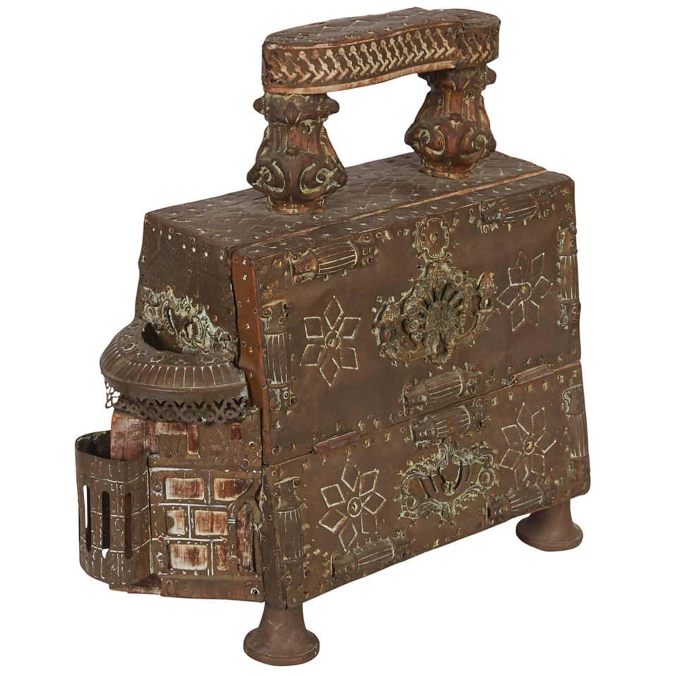 Long Toe Hobo Clown Shoes at 1stdibs