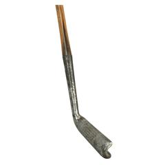Antique Hickory Golf Club, Perwhit Putter