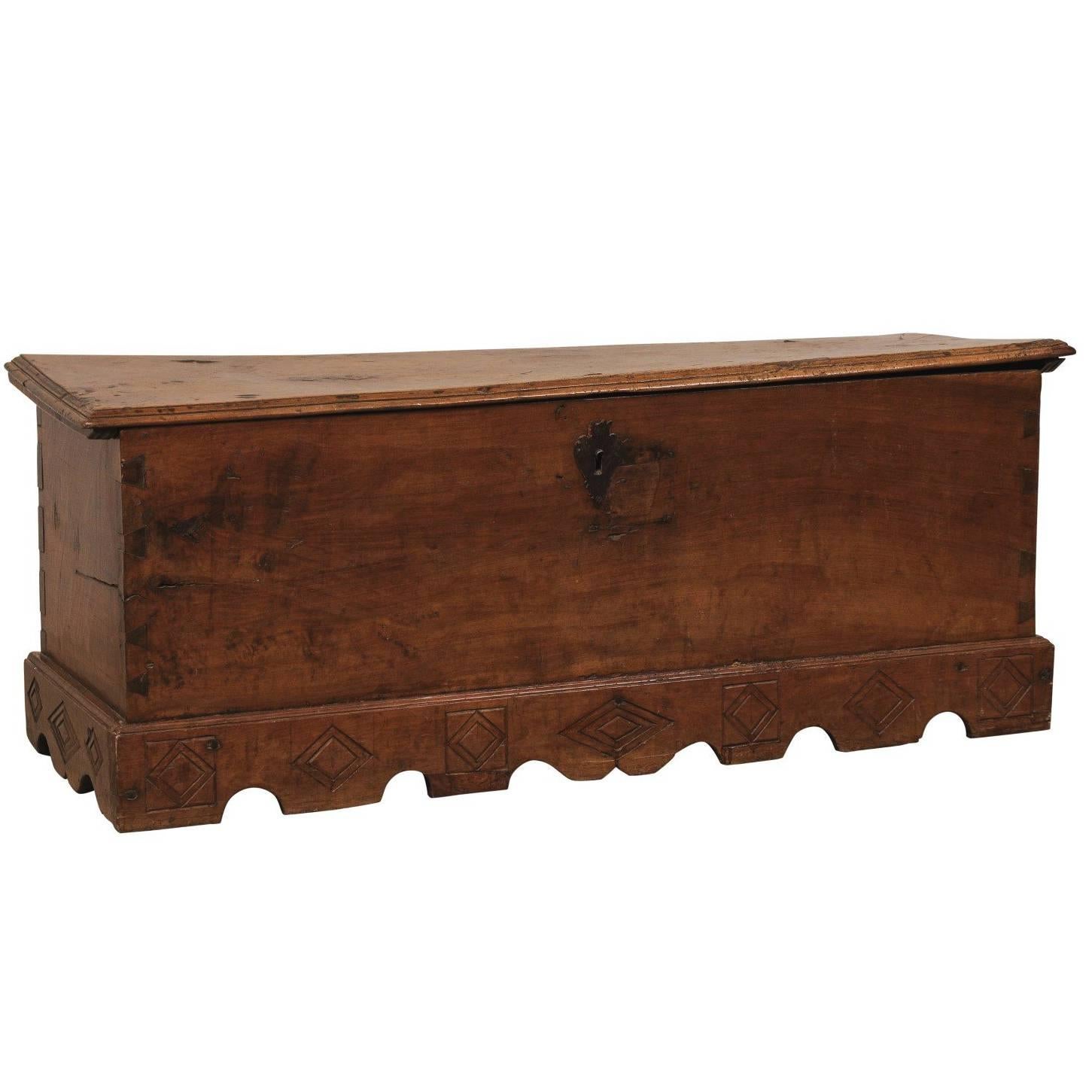 Spanish 18th Century Large-Size Carved-Wood Coffer or Trunk with Scalloped Skirt